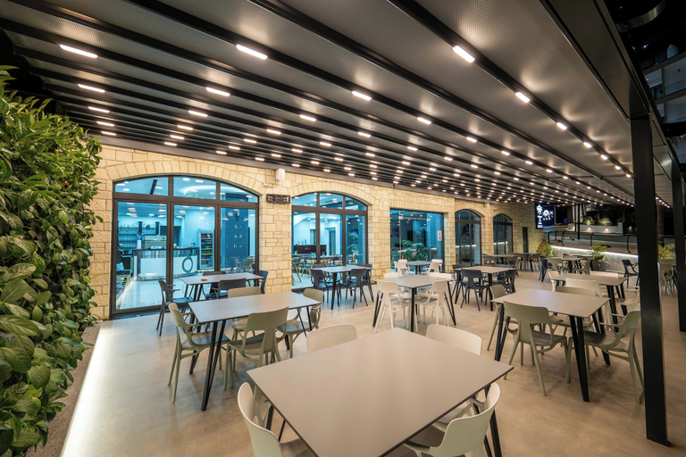 Food & Drinks 5, Hotel Heksamil, Sarandës