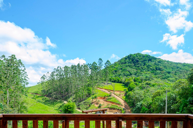 Room 2, Charmoso Chal no Campo com Vista Para a Natureza, São Pedro de Alcântara