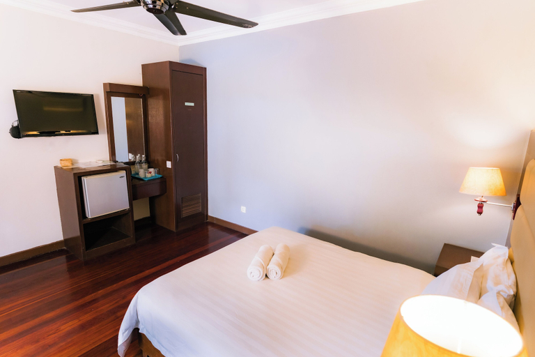 Bedroom 3, Langkah Syabas Beach Resort, Papar