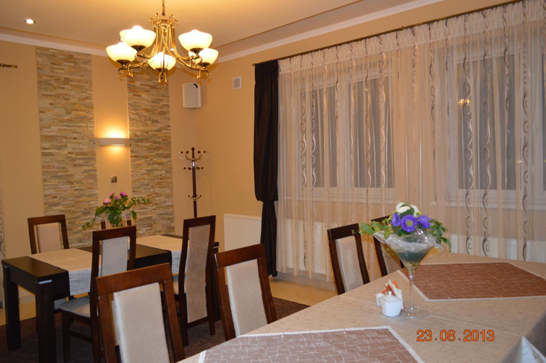 Food & Drinks 4, Zajazd Zlota Podkowa, Brodnica