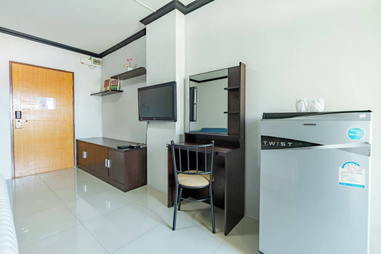 Others 5, One Residence Navanakorn, Khlong Luang