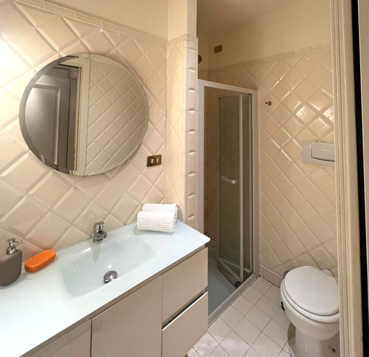 Bathroom, Accomodo MIP44 Porta Vittoria, Milano