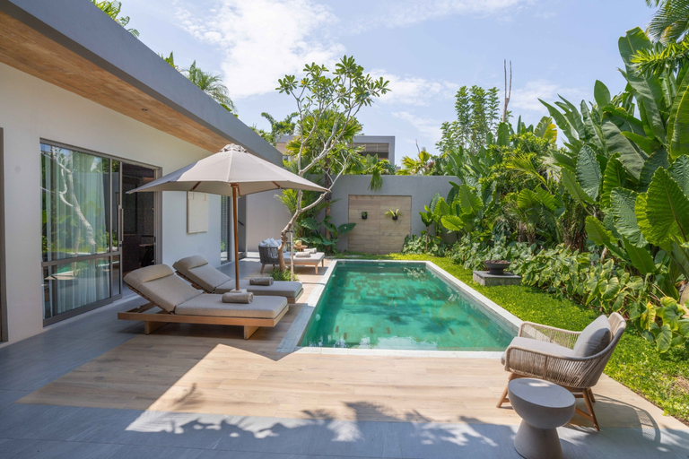 Swimming Pool 6