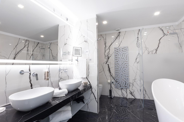 Bathroom 4, Grand Hotel Costa Brada, Lecce