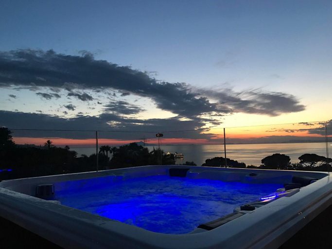 Sport & Beauty 2, Hotel Crawford, Napoli