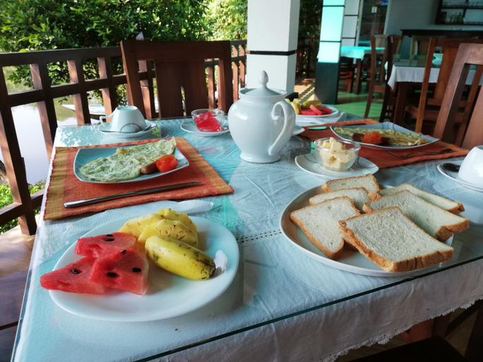 Food & Drinks, Minuri Villa, Hikkaduwa