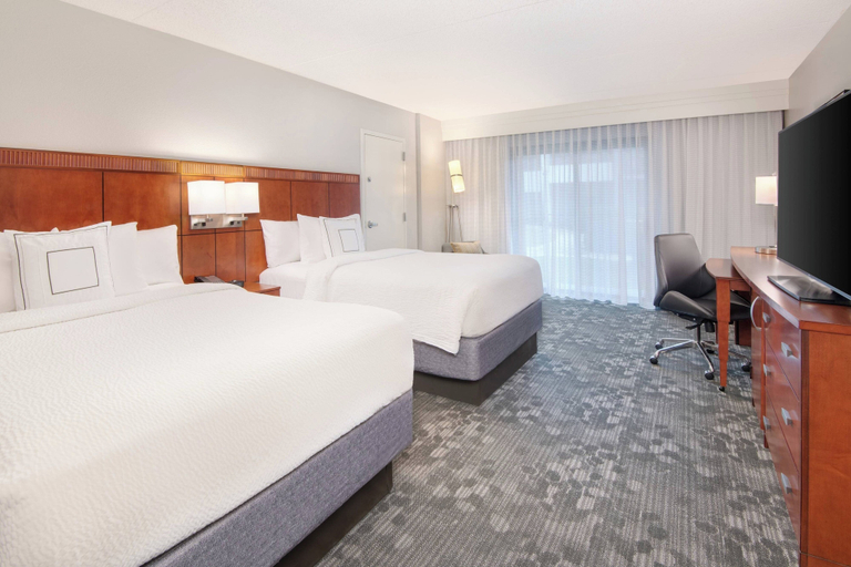Bedroom 5, Courtyard by Marriott Birmingham Homewood, Jefferson