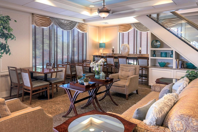 Public Area 2, Five Towns Inn - JFK Airport, Nassau