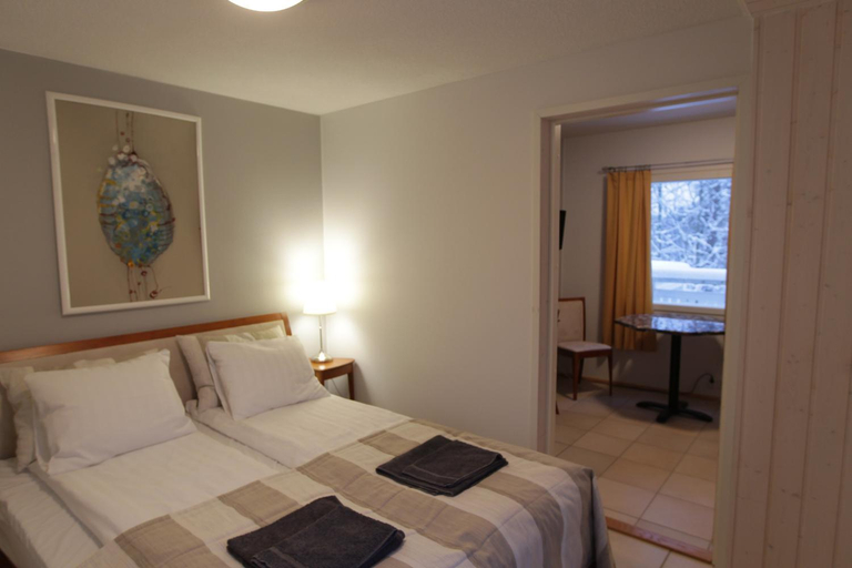 Others 5, Hotel Urkin Piilopirtti, Pirkanmaa