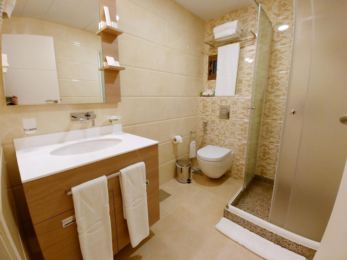 Bathroom, Maximus Hotel Byblos, Jubail