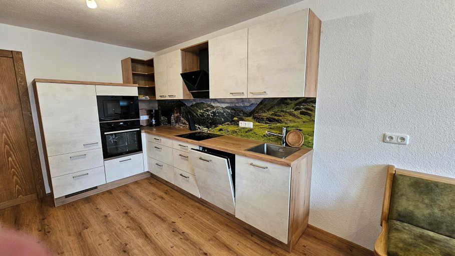 Private kitchen 2, Apartment Uttendorf Near Ski Lift, Zell am See