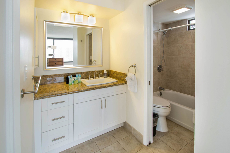Bathroom 4, Waikiki Banyan - Ocean View Tower 1 Suite 2214, Honolulu
