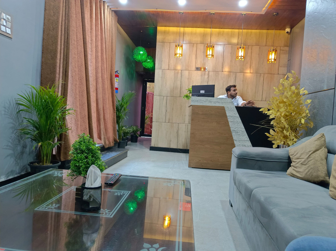 Others 5, Mannat Residency, Bulandshahr