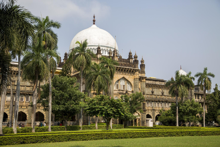 Nearby Landmark 2, Heraa Dormitory, Mumbai City