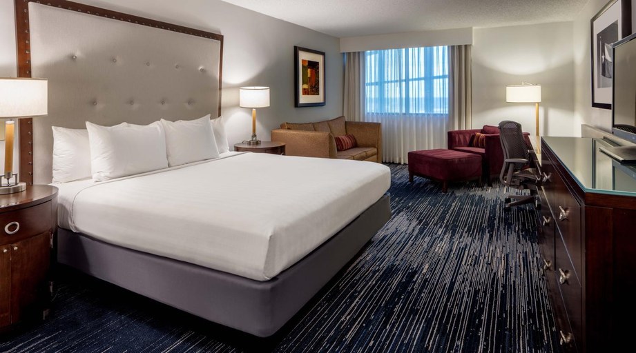 Bedroom 3, Sonesta Hotel Houston IAH Airport, Houston