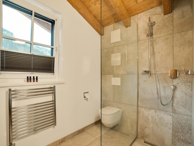 Bathroom 3, Chalet in Krimml near Zillertal Ski Arena, Zell am See