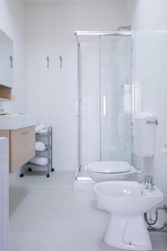 Bathroom 4, Residence Studio Vita, Bologna