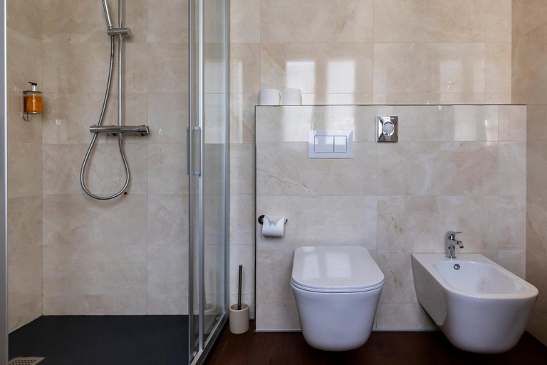 Bathroom 4, Il Belvedere, Como