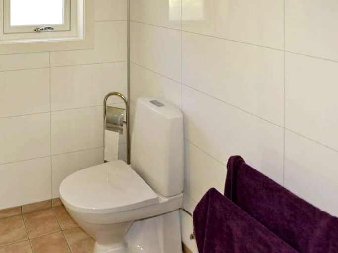 Bathroom 3, person holiday home in Stordal, Stordal