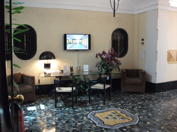 Others 5, Residence Borgo Nuovo Uno, Milano