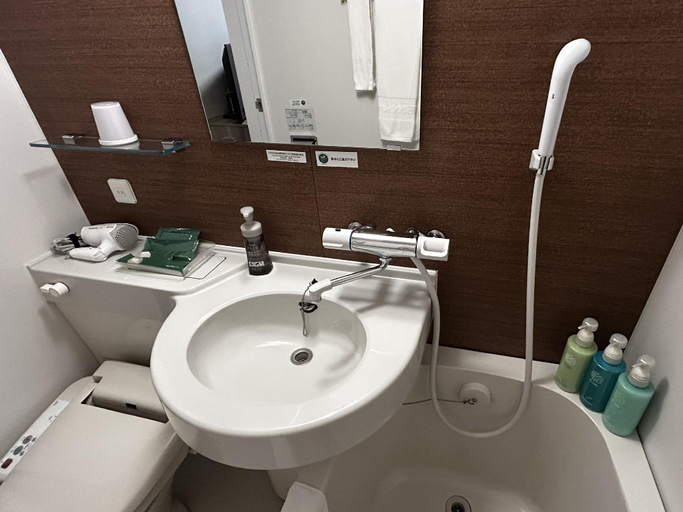 Bathroom 4, Hotel Route Inn Shimizu Inter, Shizuoka