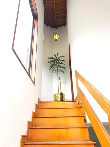 Others 5, Casa Rosales, Medellín