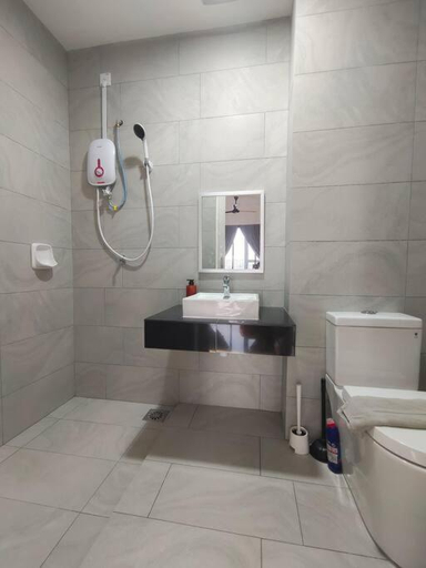 Bathroom, Skytree A0802-(1) Netflix Aeon ByStay, Johor Bahru