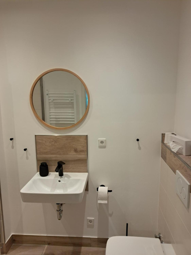 Bathroom 2, La Porte, Börde