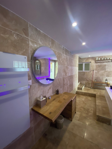 Bathroom 4, OBAINSOLEIL, Ardèche
