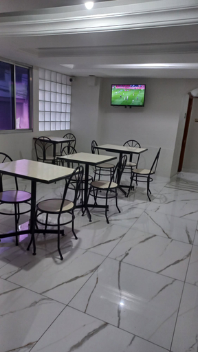 Others 3, Hotel mustang, São Paulo
