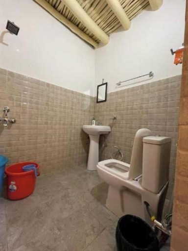 Bathroom, Pangong House Boutique Stay, Leh