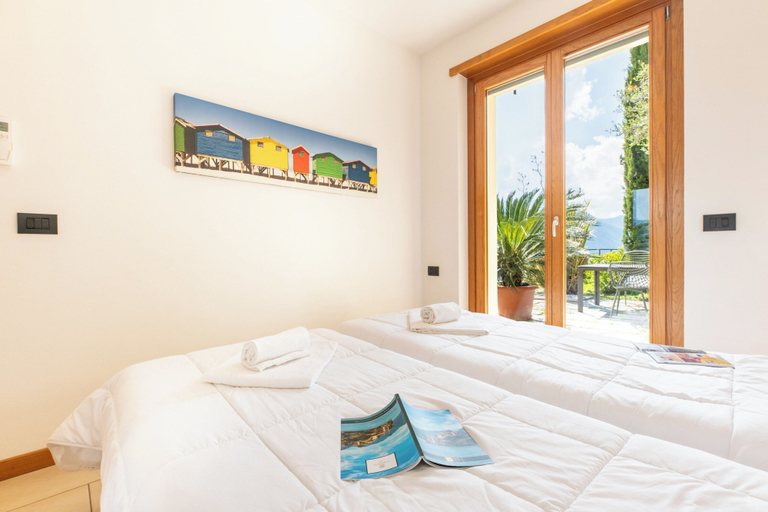 Bedroom 3, Residence degli Oleandri 1A, Como