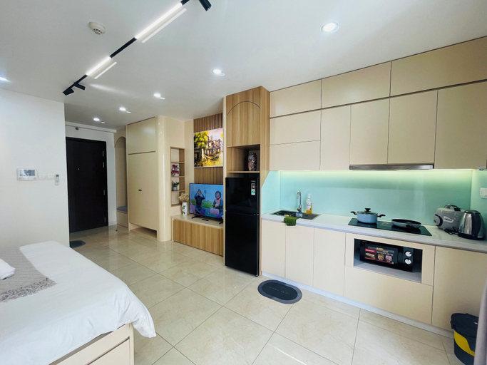 Dining Room 11