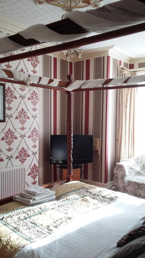 Bedroom 2, The Trafalgar, Blackpool