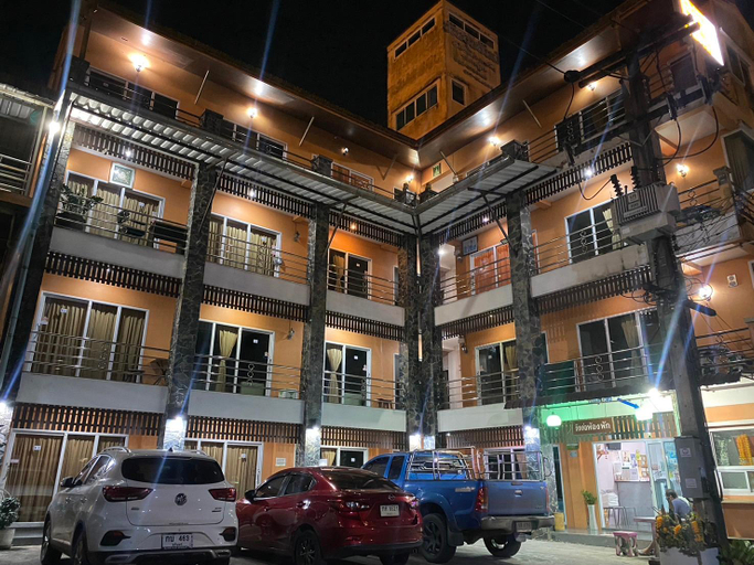Exterior & Views 1, B and B Hotel, Muang Ranong