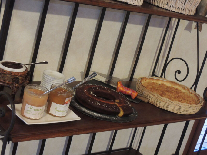 Food & Drinks 5, Via Bahia, Landes