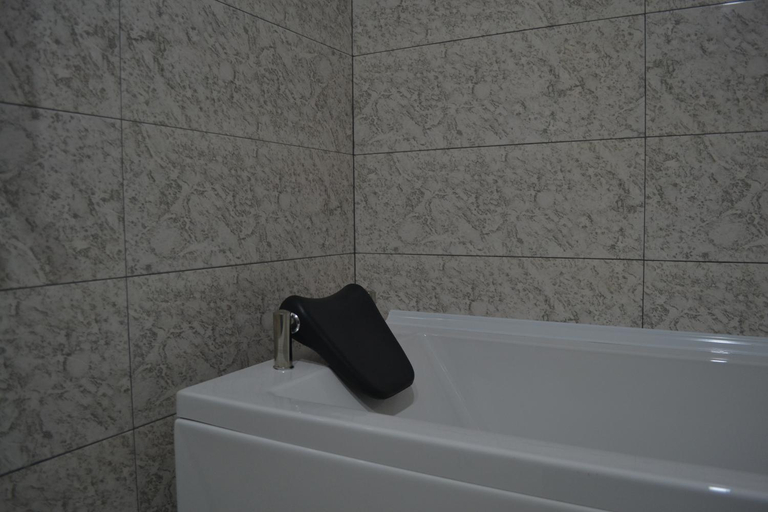 Bathroom 5, The Wine Hotel Telavi, Telavi
