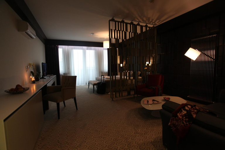 Others 3, Hotel Orhideea, Negresti-oas