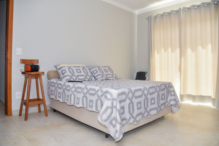 Room 4, Casa com Piscina e Wi-fi em Itapetininga, Itapetininga
