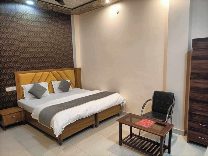 Bedroom 3, Hotel assi river, Varanasi
