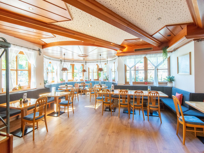 Food & Drinks, Chalet in Oberau near Ski Slopes, Kufstein