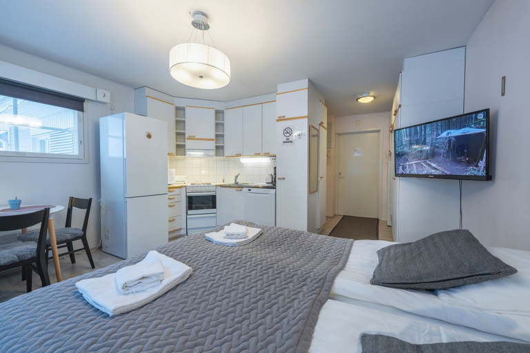 Bedroom 3, Kuukkeli Apartments, Lapland