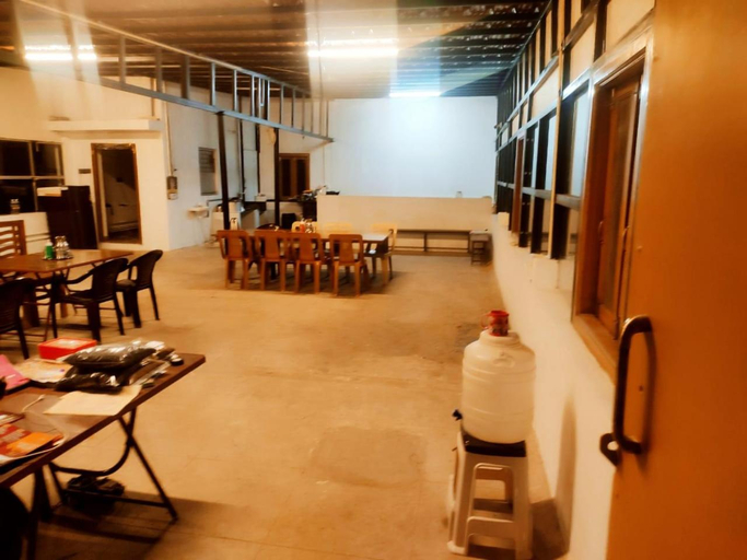 Food & Drinks 5, BhavanResorts, Salem