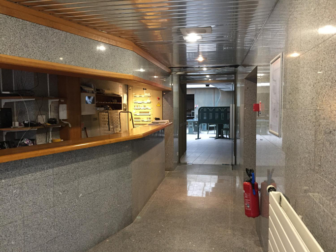 Public Area, Hotel Restaurant De La Mare, Oise