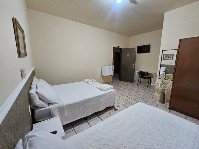 Bedroom 3, Esplanada Hotel, Paraguaçu Paulista
