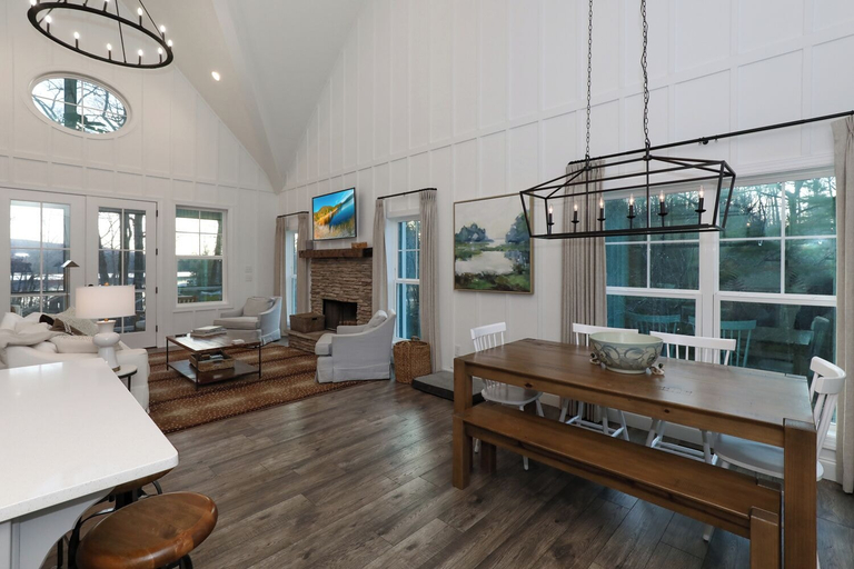 Others 4, Scenic 4BR 2BA Lake Burton Home, Rabun