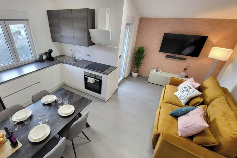Interior 5, Royal Premantura, Premantura