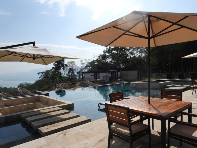 Sport & Beauty, TOPOWA CLUB HOUSE RESORT, Girón