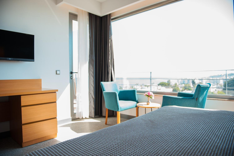 Bedroom 2, Port Marina Hotel, Karataş
