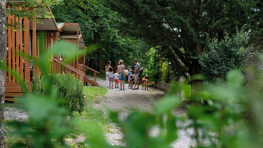 Others 4, Camping Etxarri, Navarra